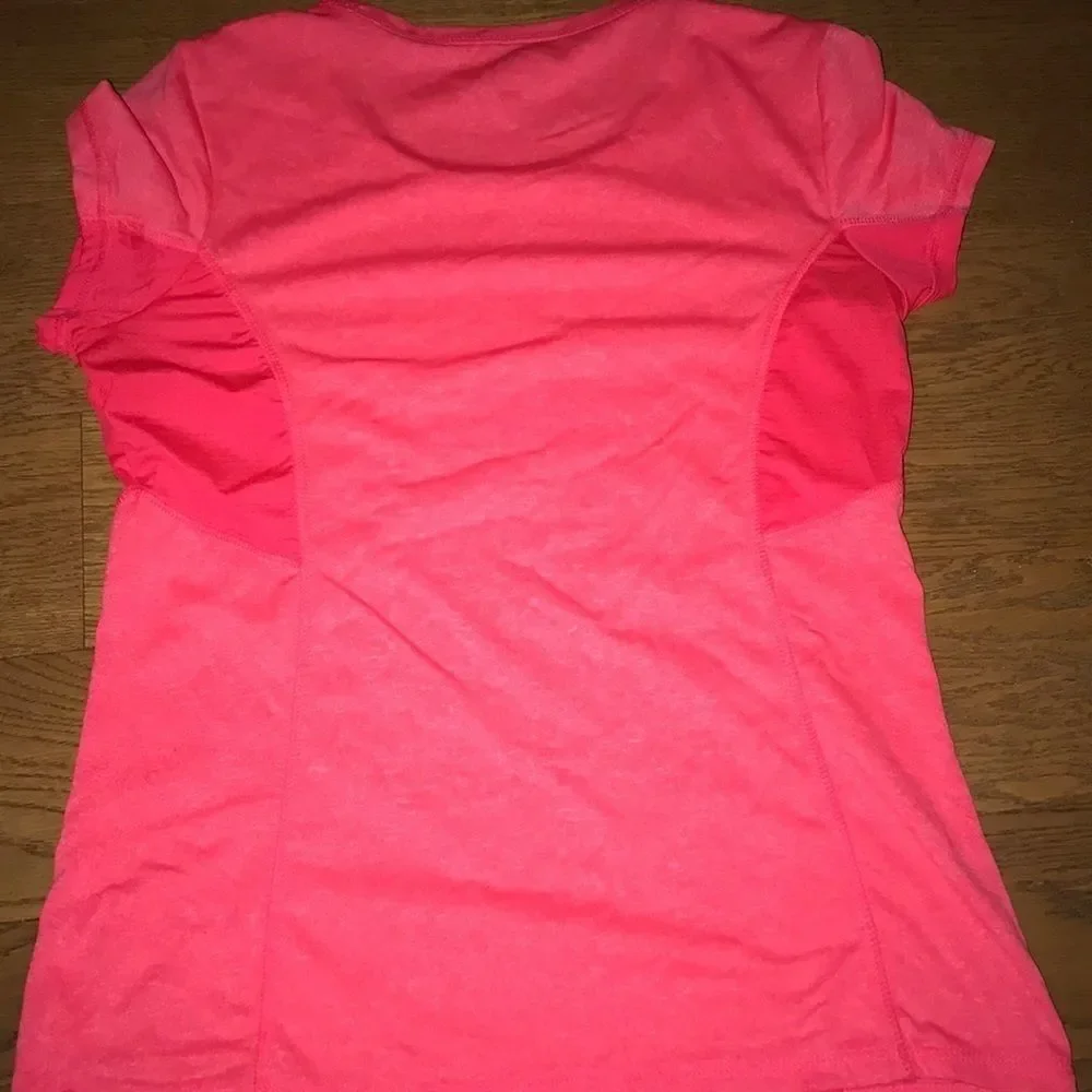 Marika Tek Women's Dry-Wik Short Sleeve Pink Performance Top‎ Size M